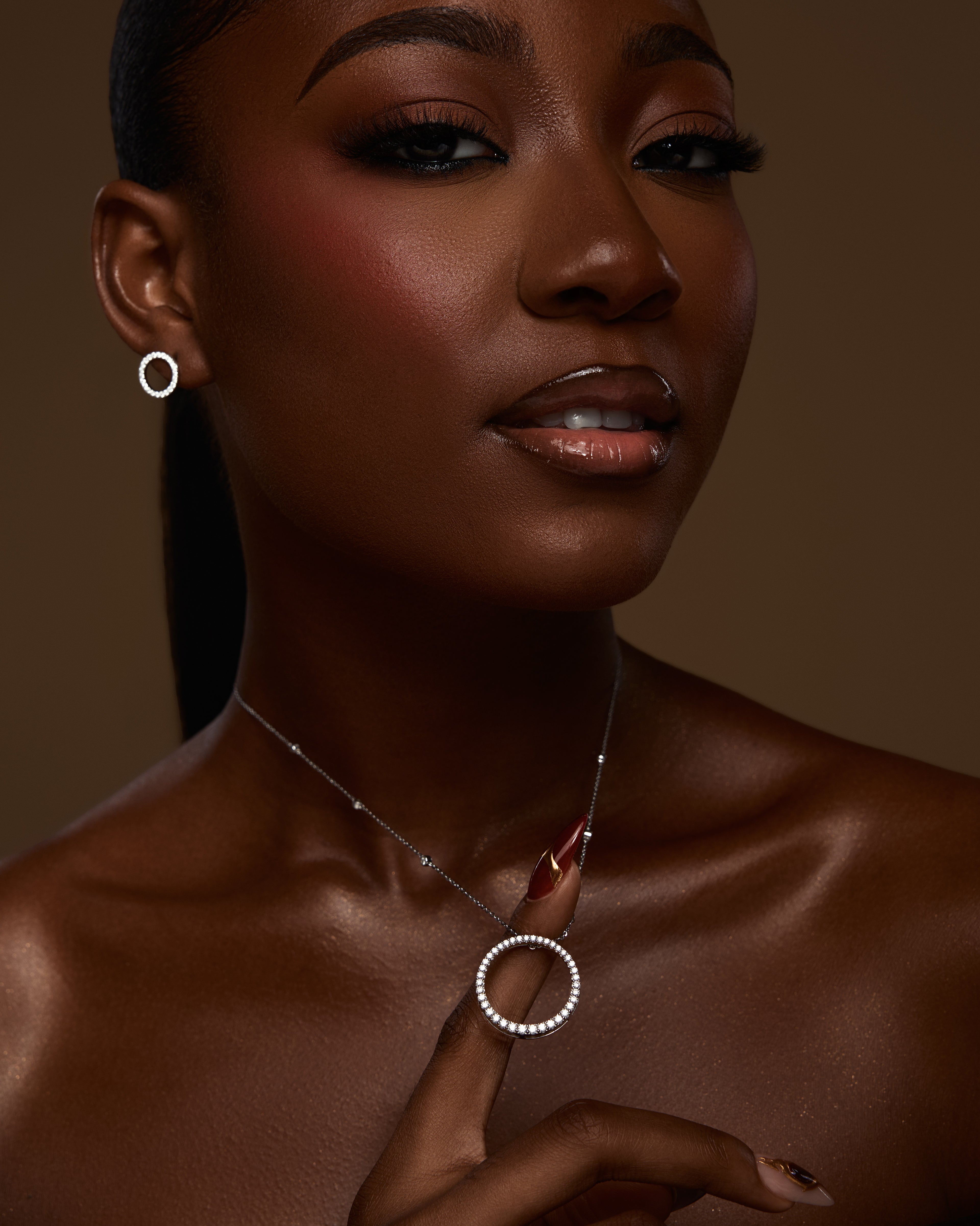 The O- Moissanite Pendant