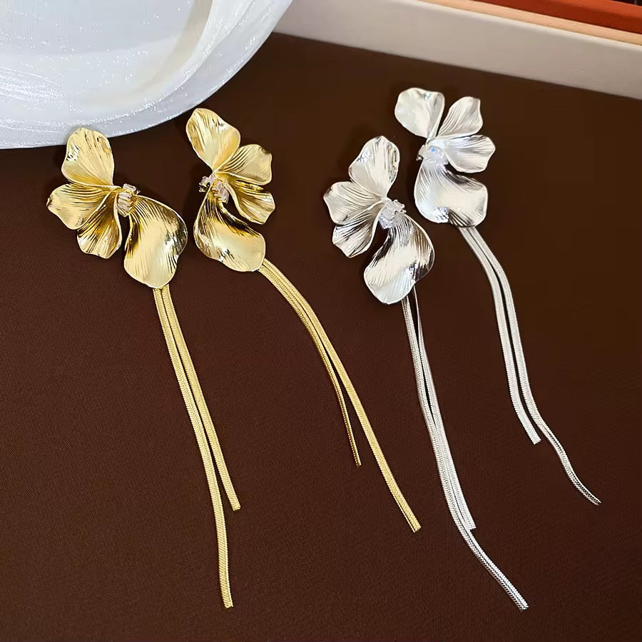 Flower Tassel Earrings
