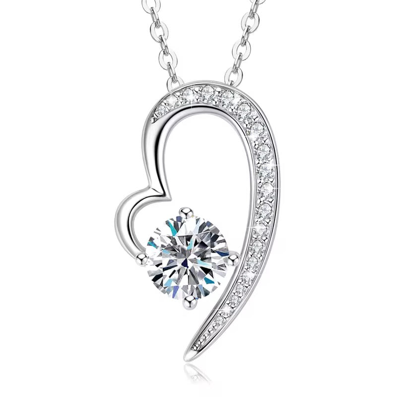 Amora Necklace