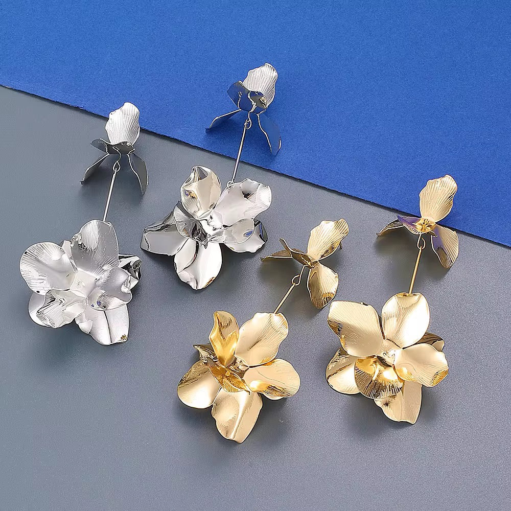 Drop Flower Earrings