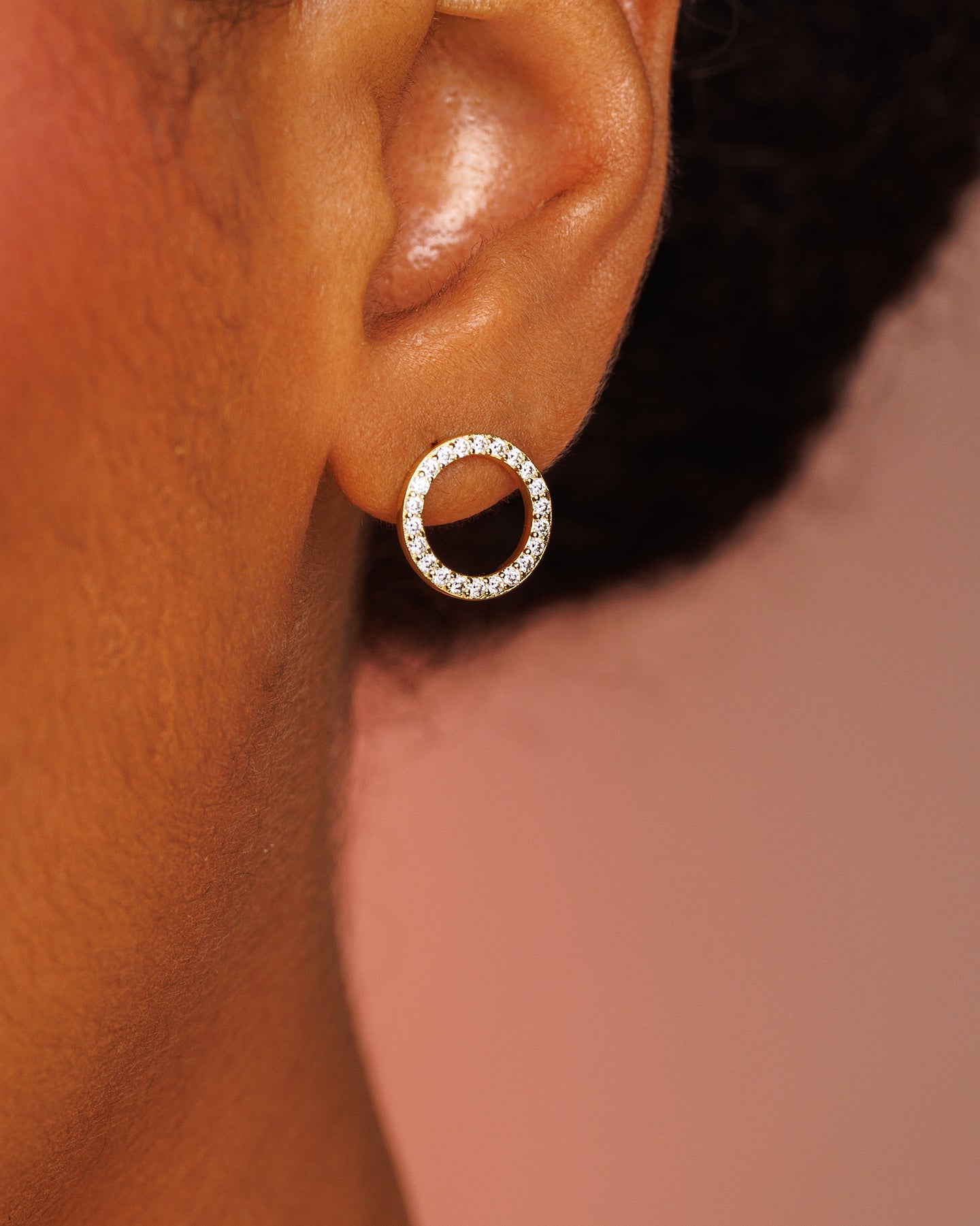 O-stud Earrings